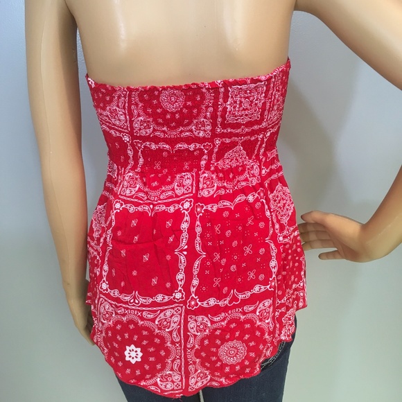 Red and White Bandana Strapless Top - Picture 5 of 8